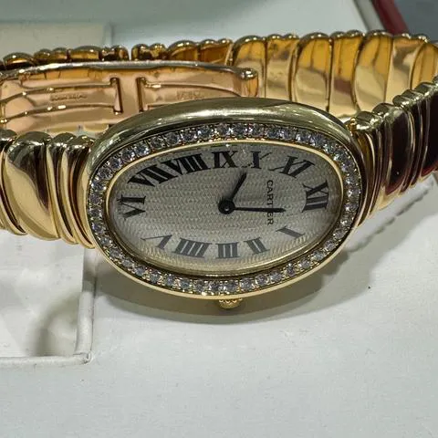 Cartier Baignoire 1954 31mm Yellow gold Champagne 2