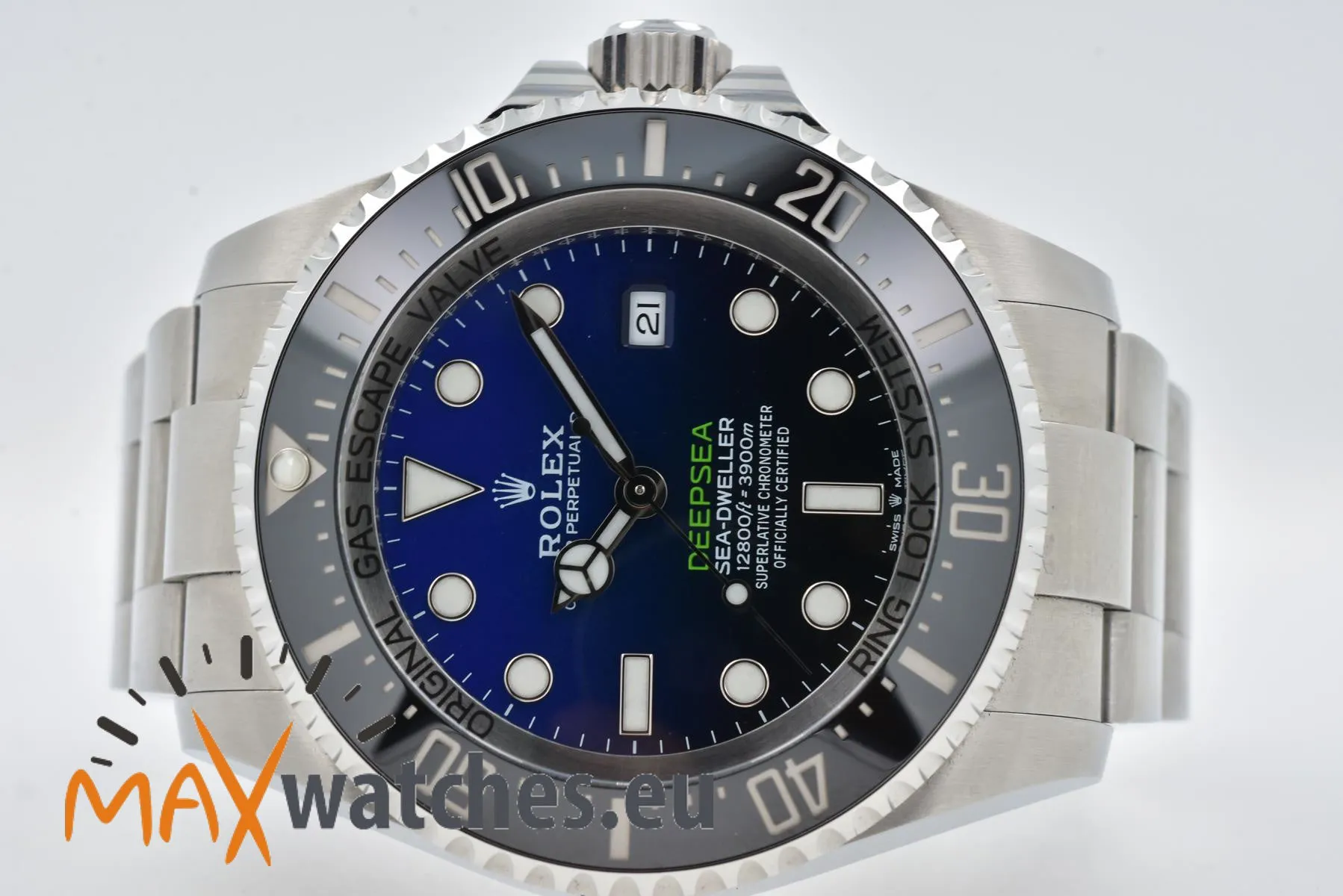 Rolex Sea-Dweller Deepsea 126660 44mm Stainless steel Black