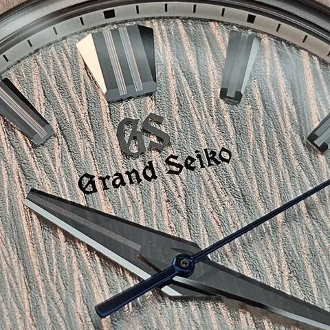 Grand Seiko Evolution 9 SLGH005 40mm Stainless steel Silver 1