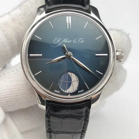 H. Moser & Cie. Endeavour 348.901-015 41mm Platinum Blue 2