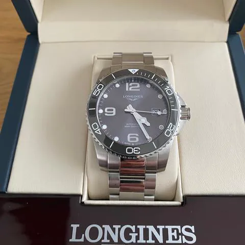 Longines HydroConquest L3.781.4.76.6 41mm Stainless steel Gray