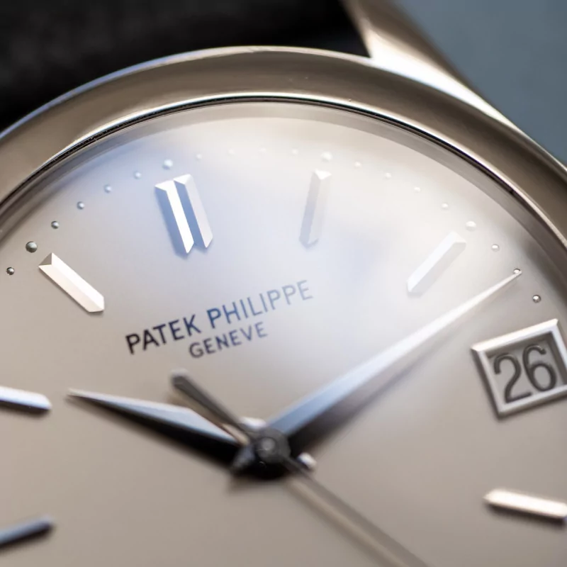 Patek Philippe Calatrava 5107G-001 37mm White gold White 10