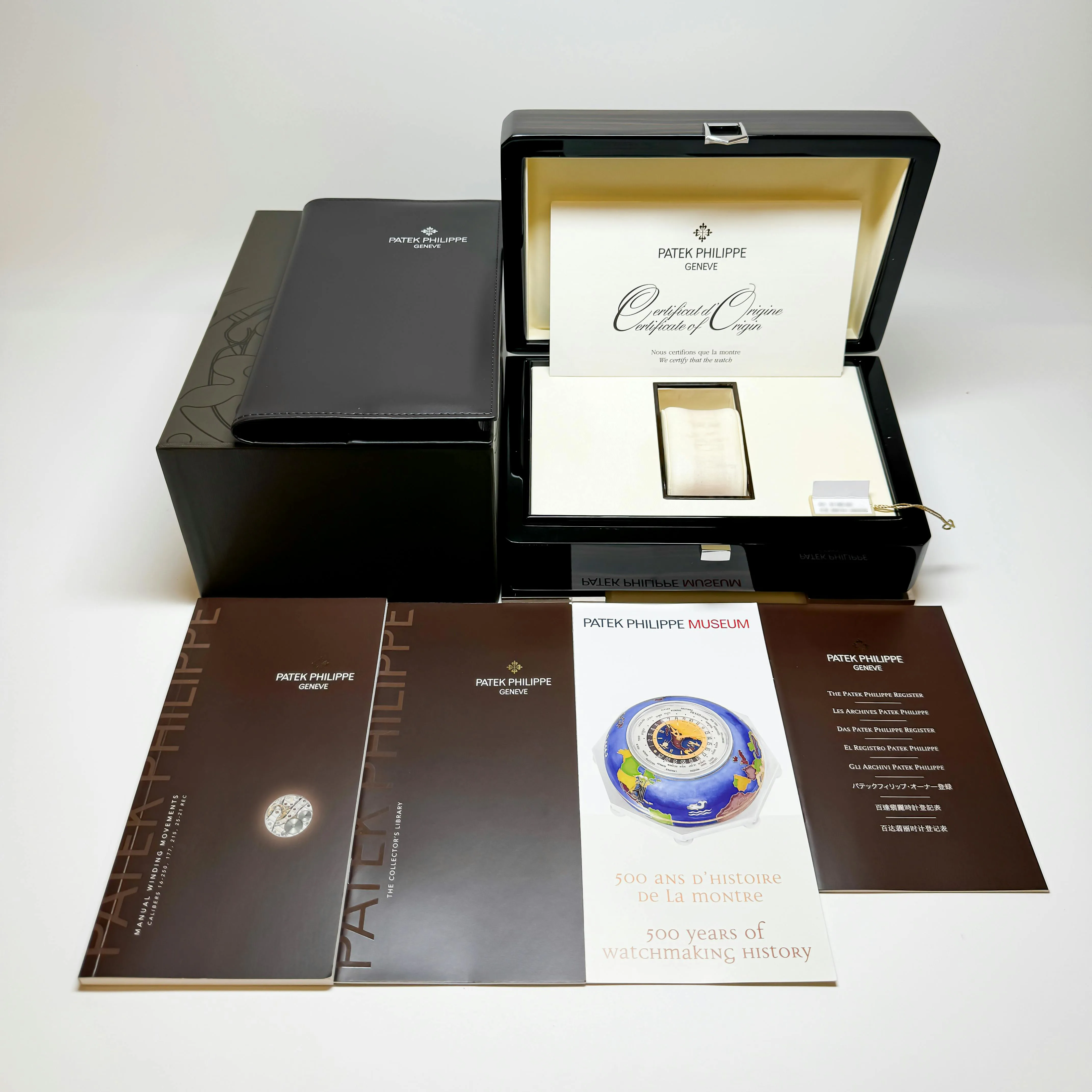 Patek Philippe Calatrava 5119G-001 36mm White gold White 5