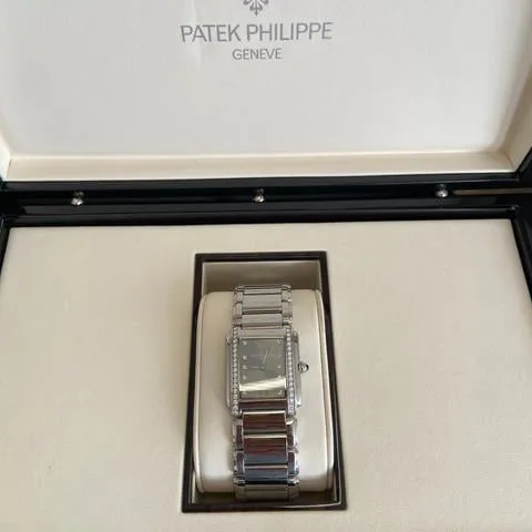 Patek Philippe Twenty~4 4910/10A-010 25mm Stainless steel Gray 1