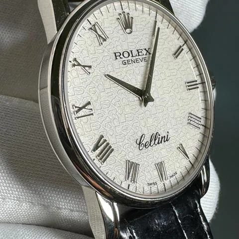 Rolex Cellini 5116 32mm White gold Silver 8