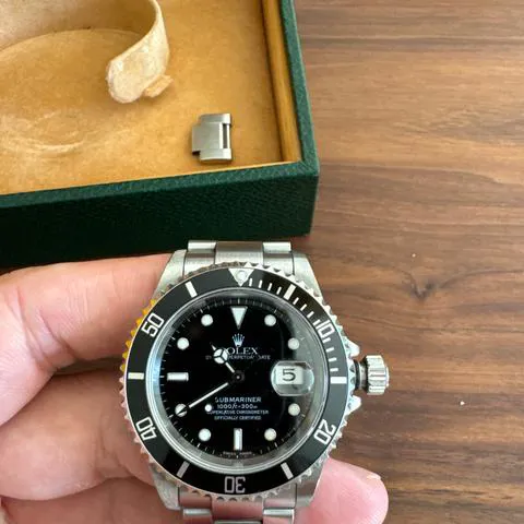 Rolex Submariner 16610LN 40mm Stainless steel Black 8