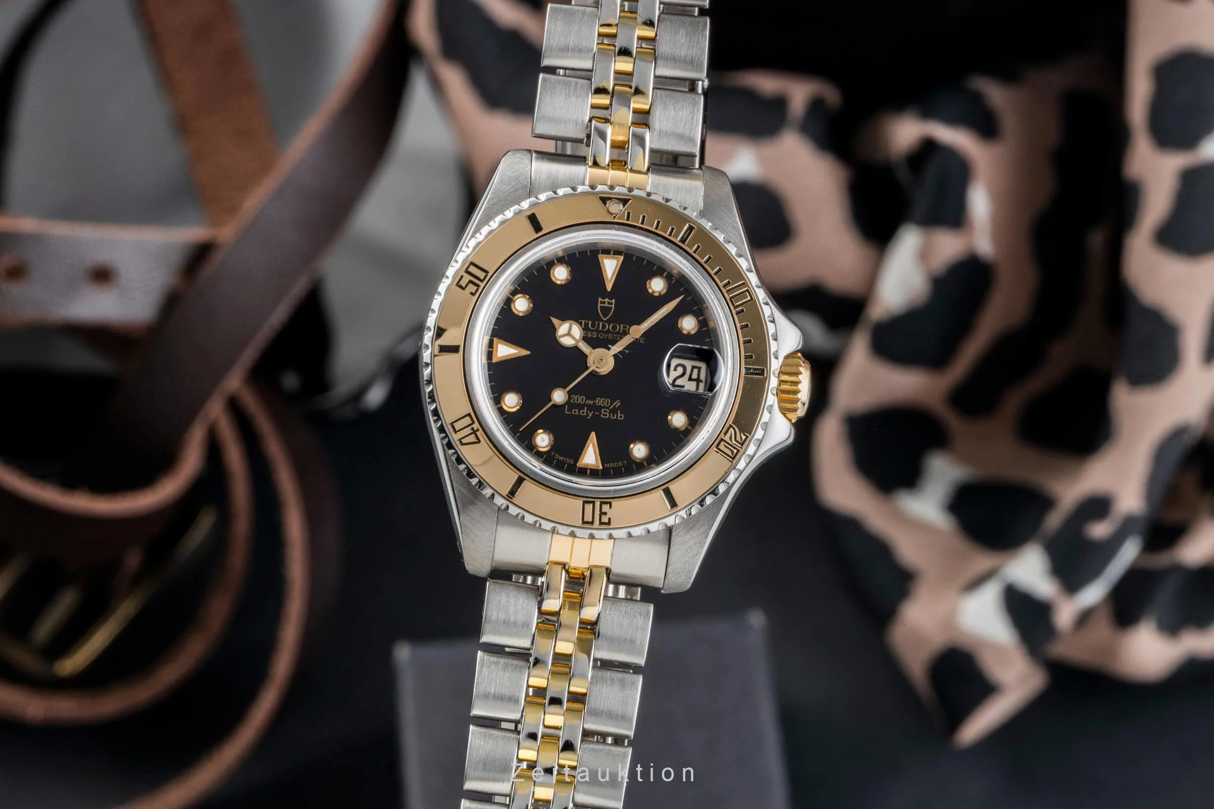 Tudor Lady-Sub 96093 27mm Yellow gold and Stainless steel Black