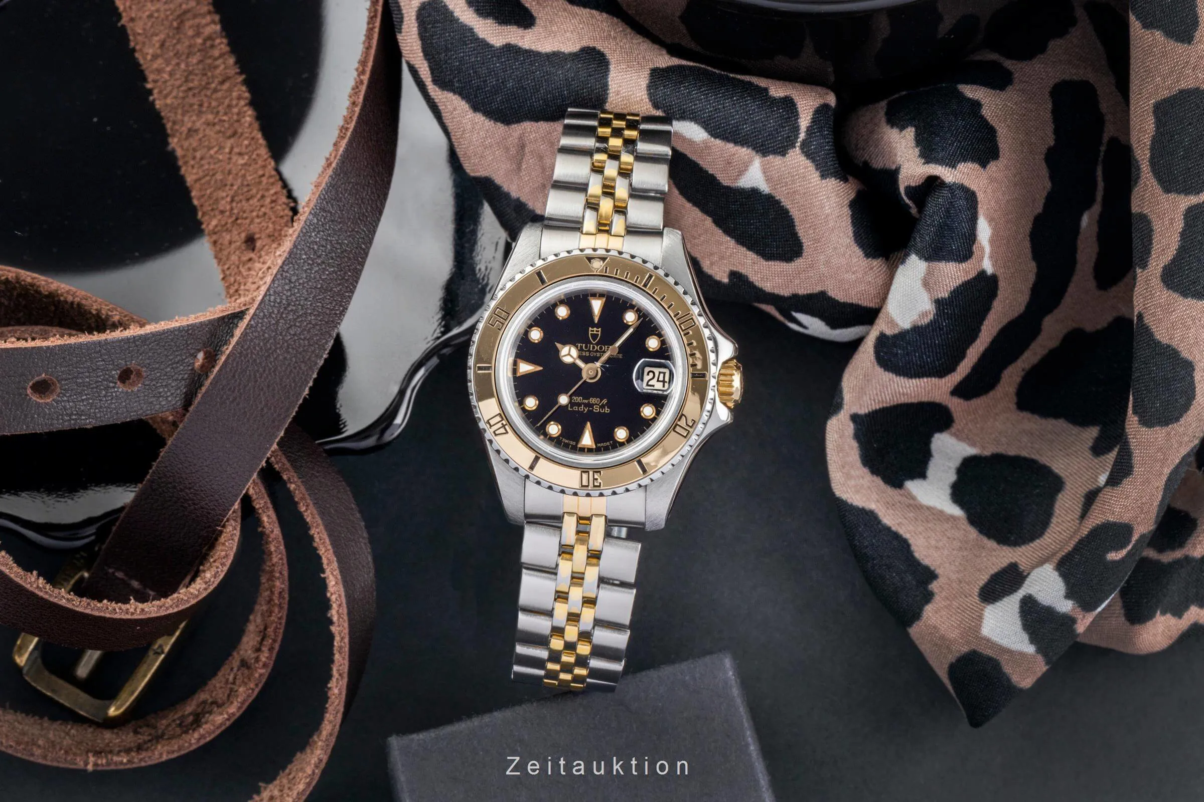 Tudor Lady-Sub 96093 27mm Yellow gold and Stainless steel Black 2