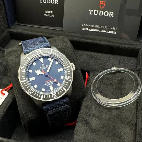 Tudor Pelagos 25707KN 42mm Carbon fiber Blue 1