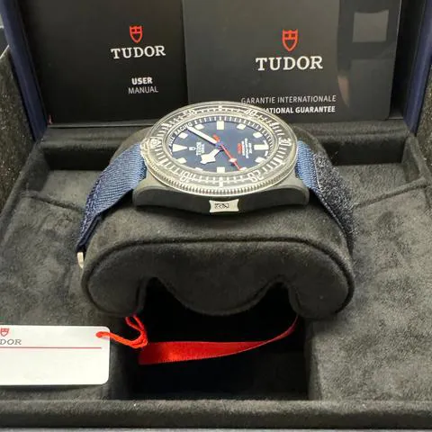 Tudor Pelagos 25707KN 42mm Carbon fiber Blue 3