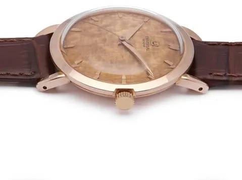 Universal Genève 1854199 33mm Rose gold Gold 2