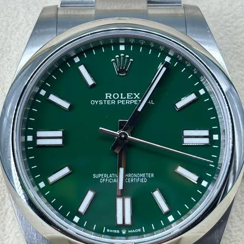 Rolex Oyster Perpetual 41 124300 41mm Stainless steel Green