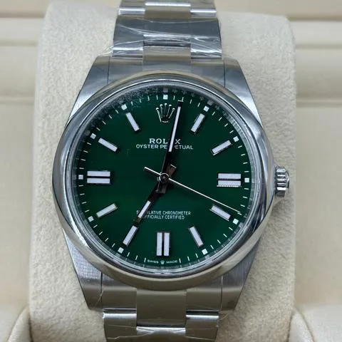 Rolex Oyster Perpetual 41 124300 41mm Stainless steel Green 3