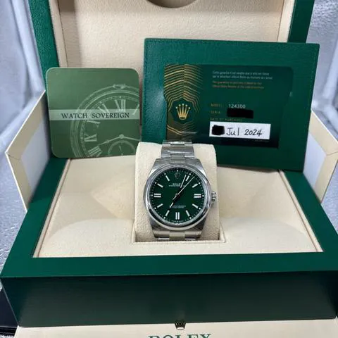 Rolex Oyster Perpetual 41 124300 41mm Stainless steel Green 8