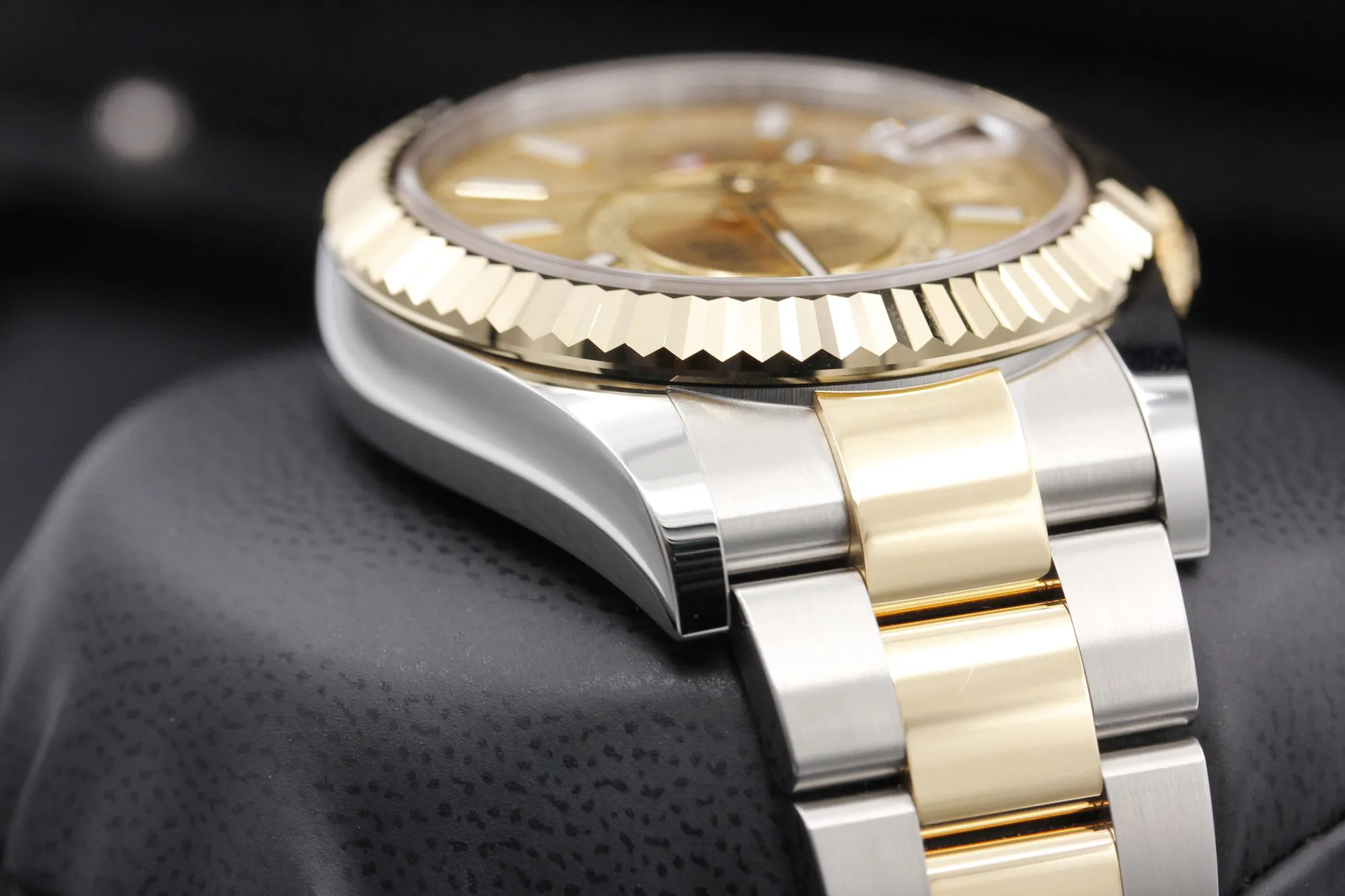 Rolex Sky-Dweller 336933 42mm Two Tone Champagne 5