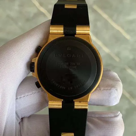 Bulgari Diagono AC38GVD 38mm Yellow gold Black 3