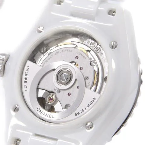 Chanel J12 H5700 38mm White ceramic White 5