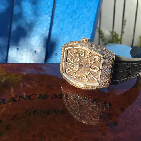 Franck Muller Vanguard V 35 QZ D CD 35mm Rose gold White 6