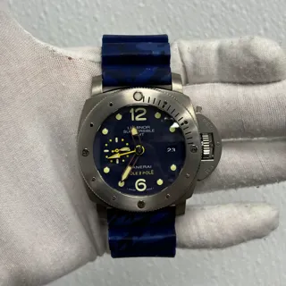 Panerai Special Editions PAM 00719 Titanium Blue