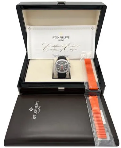 Patek Philippe Aquanaut 5968A-001 42mm Stainless steel Black 9