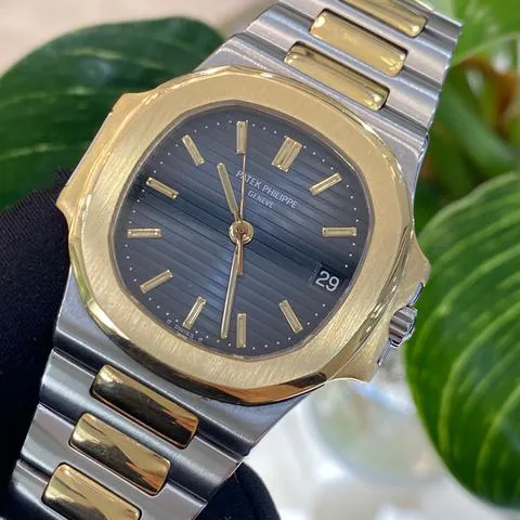 Patek Philippe Nautilus 3800/1 37mm Yellow gold and Stainless steel Blue