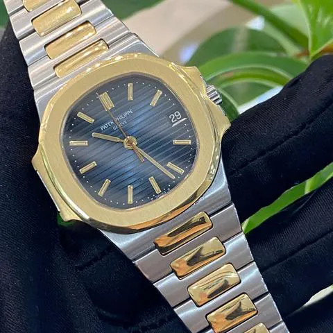 Patek Philippe Nautilus 3800/1 37mm Yellow gold and Stainless steel Blue 2