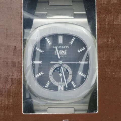 Patek Philippe Nautilus 5726/1A-001 40.5mm Stainless steel Black