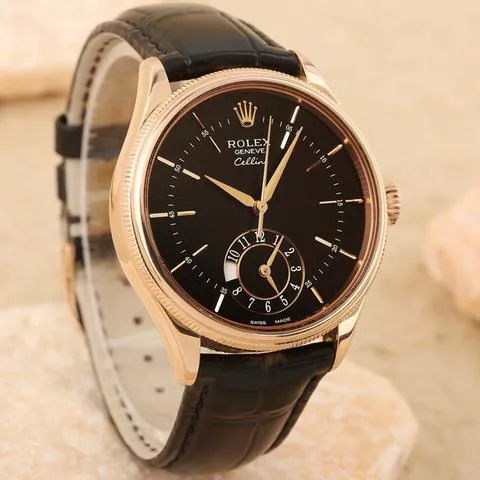 Rolex Cellini 50525 39mm Rose gold Black