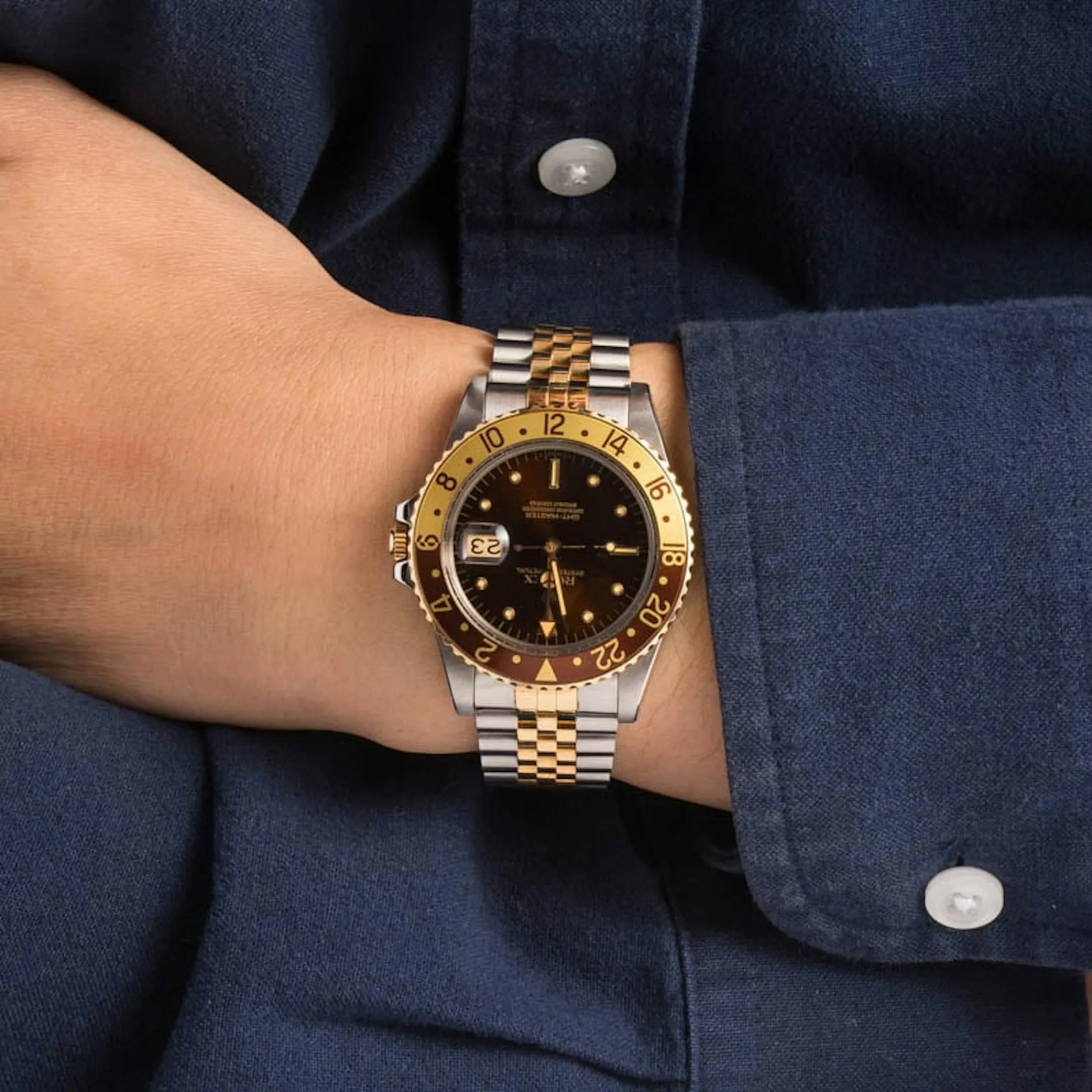 Rolex GMT-Master 16753 40mm Yellow gold and Stainless steel Brown 11