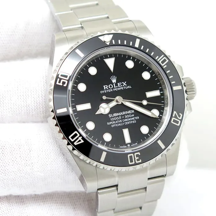 Rolex Submariner 124060-0001 41mm Oystersteel Black