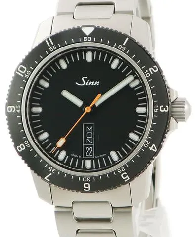 Sinn 105.ST.SA.M 41mm Stainless steel Black