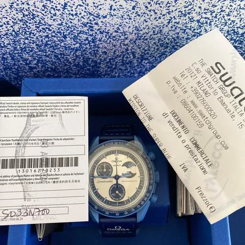 Swatch Moonswatch SO33N700 42mm Ceramic Blue 3