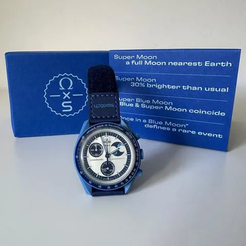 Swatch Moonswatch SO33N700 42mm Ceramic 11