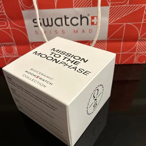 Swatch Moonswatch SO33W700 42mm Ceramic White 9