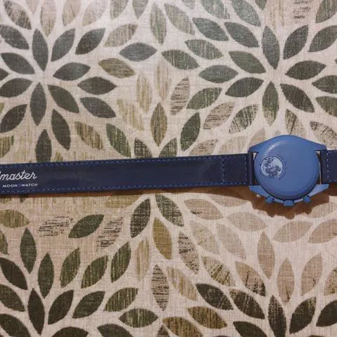 Swatch Moonswatch SO33N700 42mm Ceramic 4