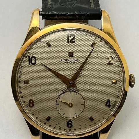 Universal Genève 36.5mm Yellow gold Champagne 1