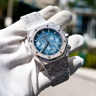 Audemars Piguet Royal Oak 26240BC.GG.1324BC.02 White gold Blue