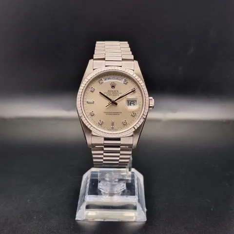 Rolex Day-Date 36 18239 36mm White gold Silver