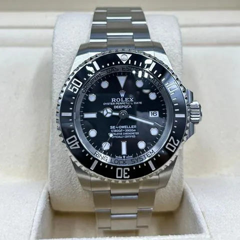 Rolex Sea-Dweller Deepsea 136660 44mm Stainless steel Black