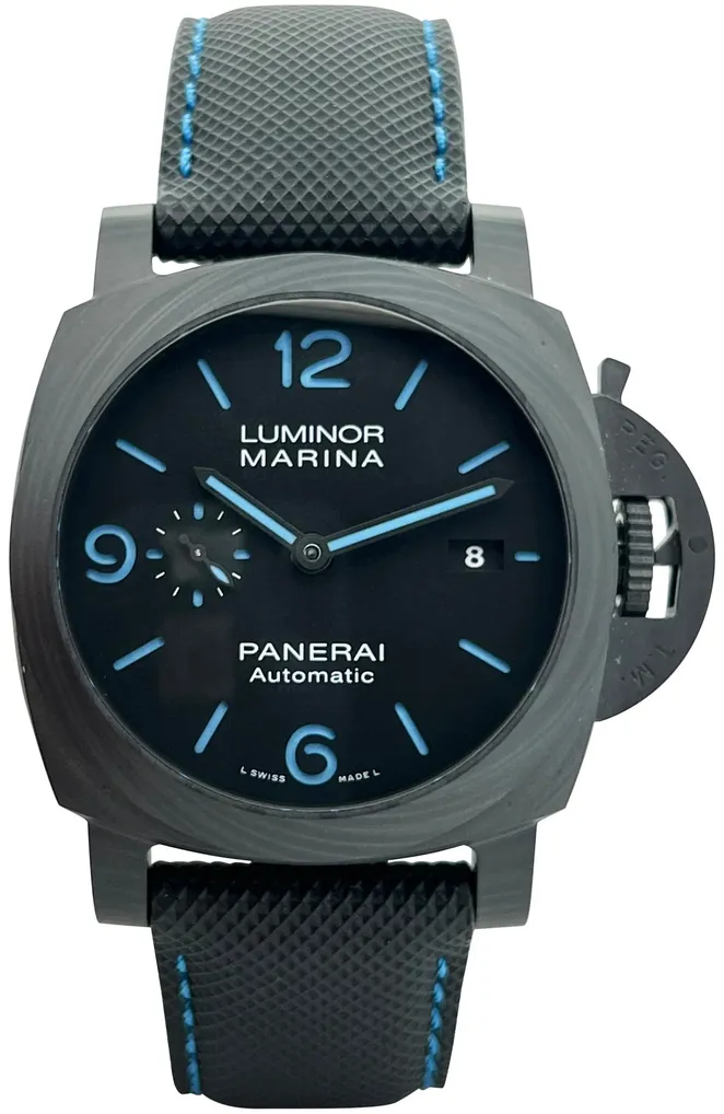 Panerai Luminor GMT Automatic PAM 01661 44mm Carbon fiber Black