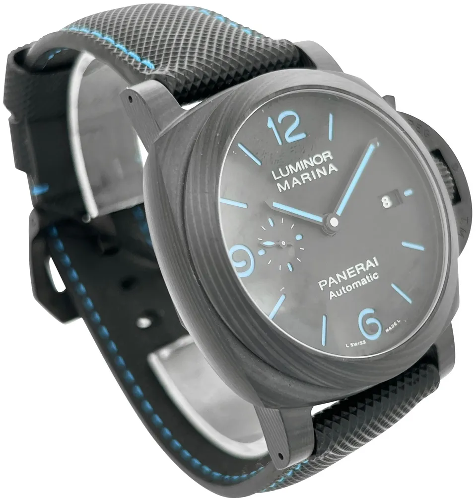 Panerai Luminor GMT Automatic PAM 01661 44mm Carbon fiber Black 2