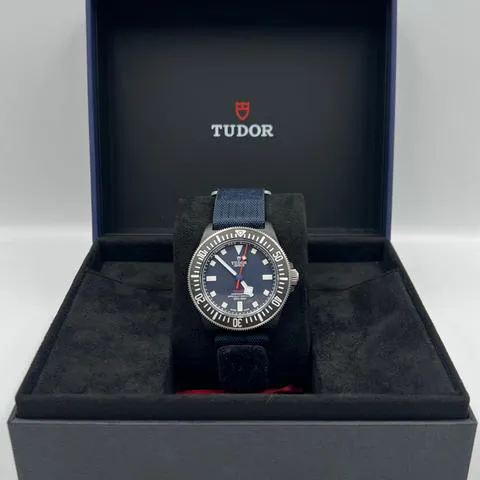 Tudor Pelagos 25707KN 42mm Carbon fiber Blue 1