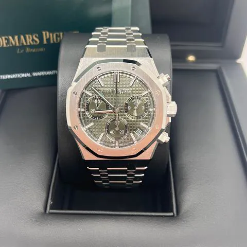 Audemars Piguet Royal Oak 26240ST.OO.1320ST.04 41mm Stainless steel Green