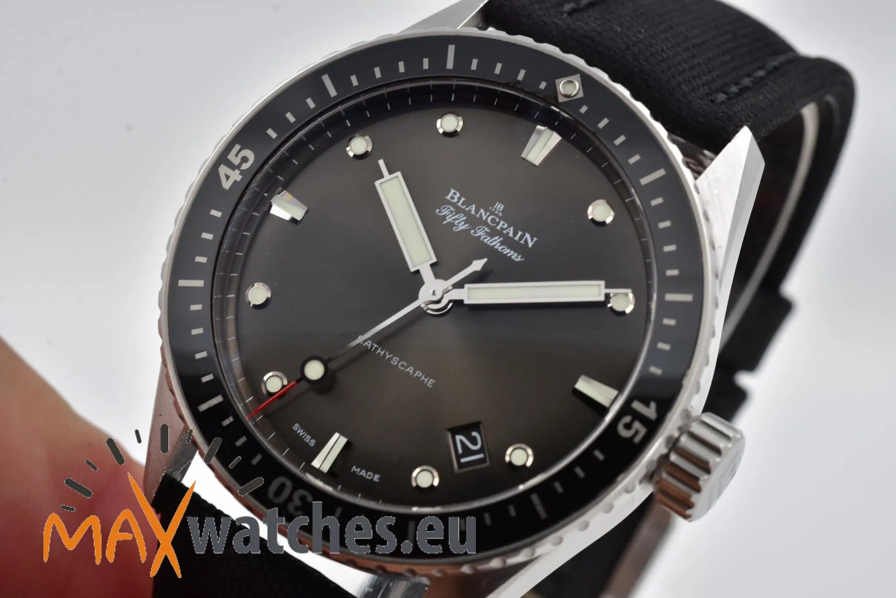 Blancpain Fifty Fathoms 5000-1110-NABA 43mm Stainless steel Gray meteor 9