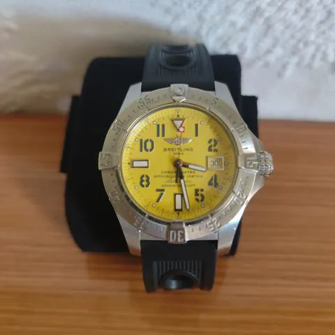 Breitling Avenger A17330 45mm Yellow 1