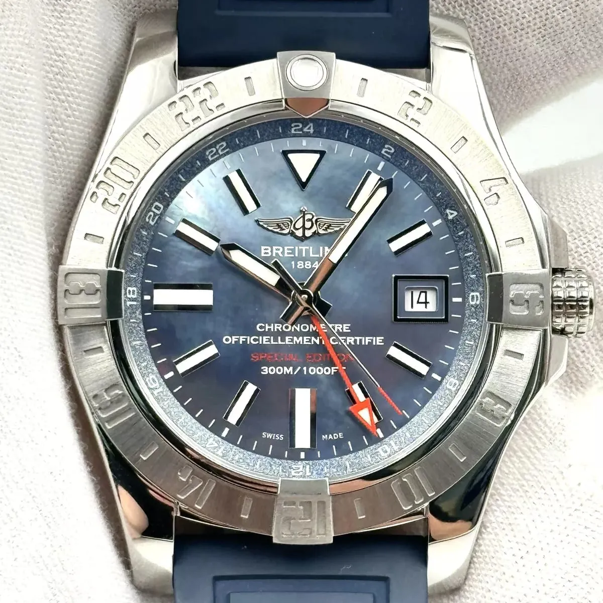 Breitling Avenger A32390 43mm Stainless steel Blue