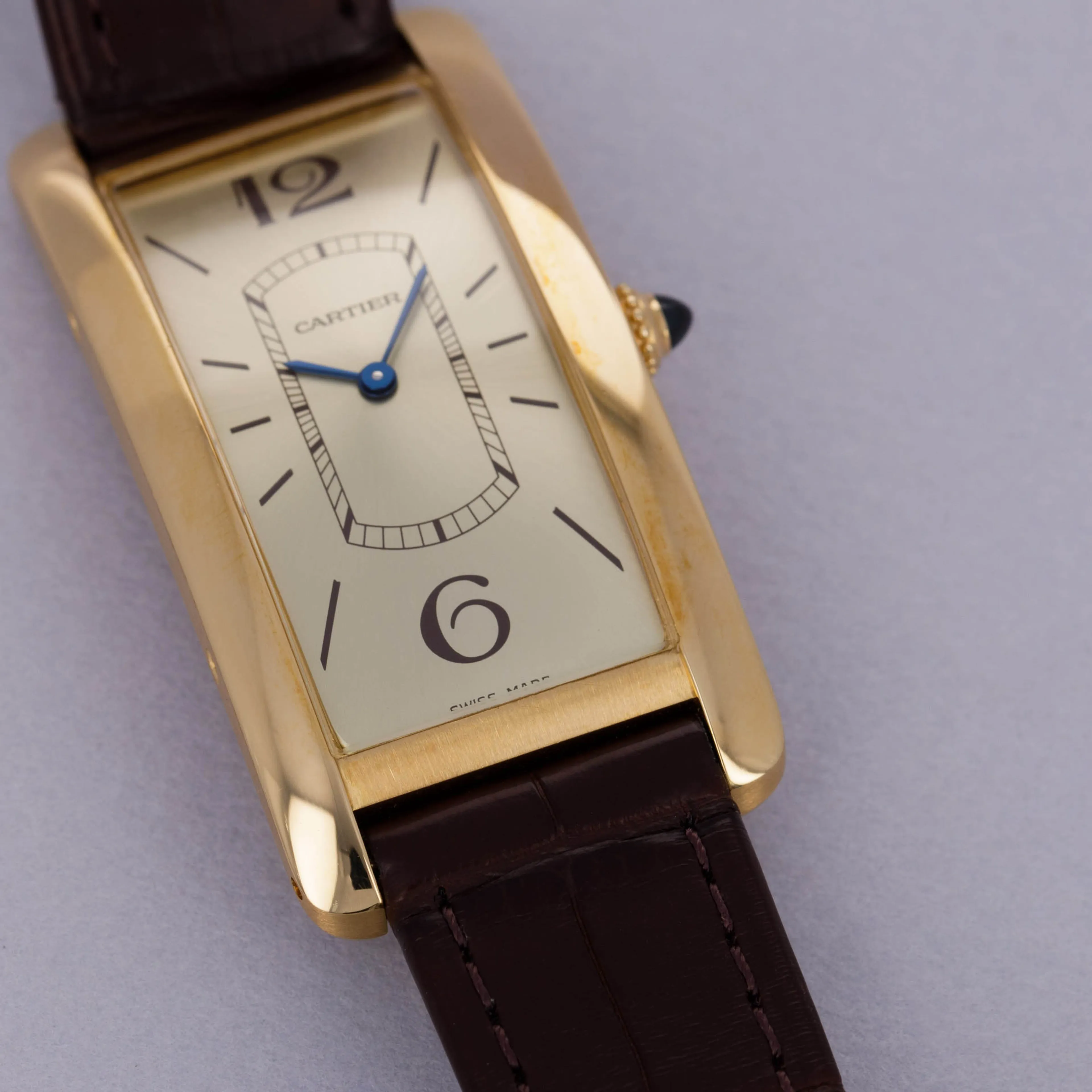 Cartier Tank Cintrée WGTA0026 46.5mm 18k yellow gold Golden 1