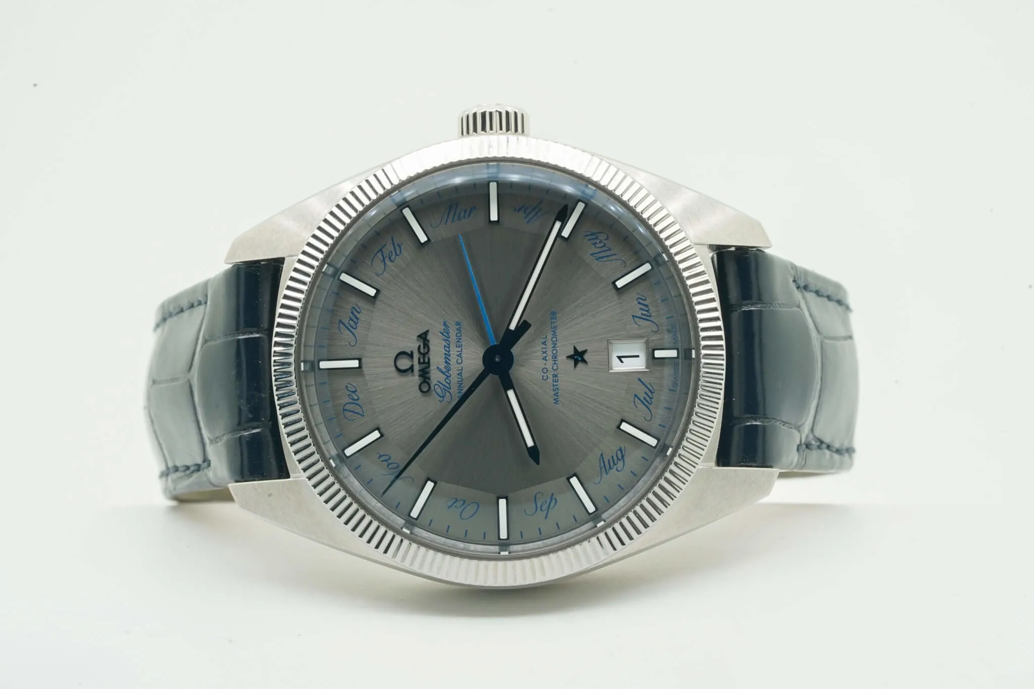 Omega Globemaster 130.33.41.22.06.001 41mm Gray 13