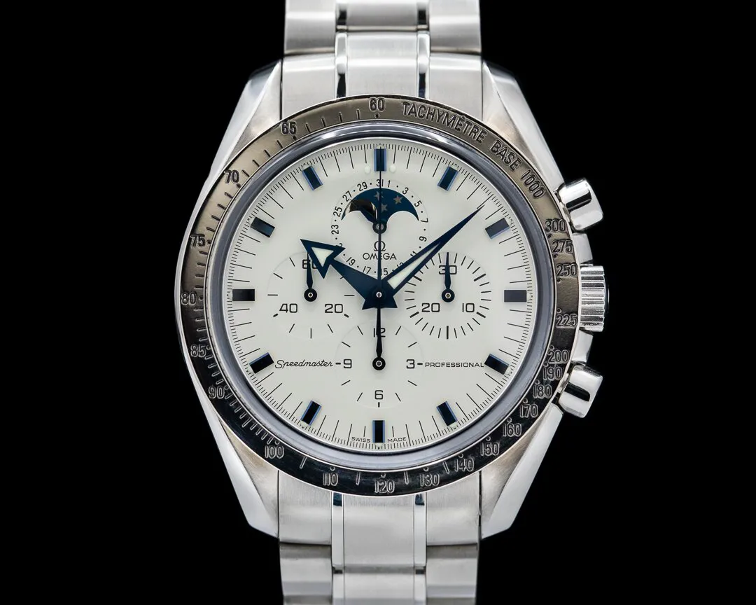 Omega Speedmaster Moonwatch 3575.20.00 42mm Stainless steel Ivory