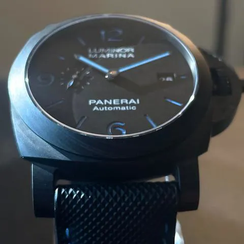 Panerai Luminor GMT Automatic PAM 01661 44mm Carbon fiber Black 2